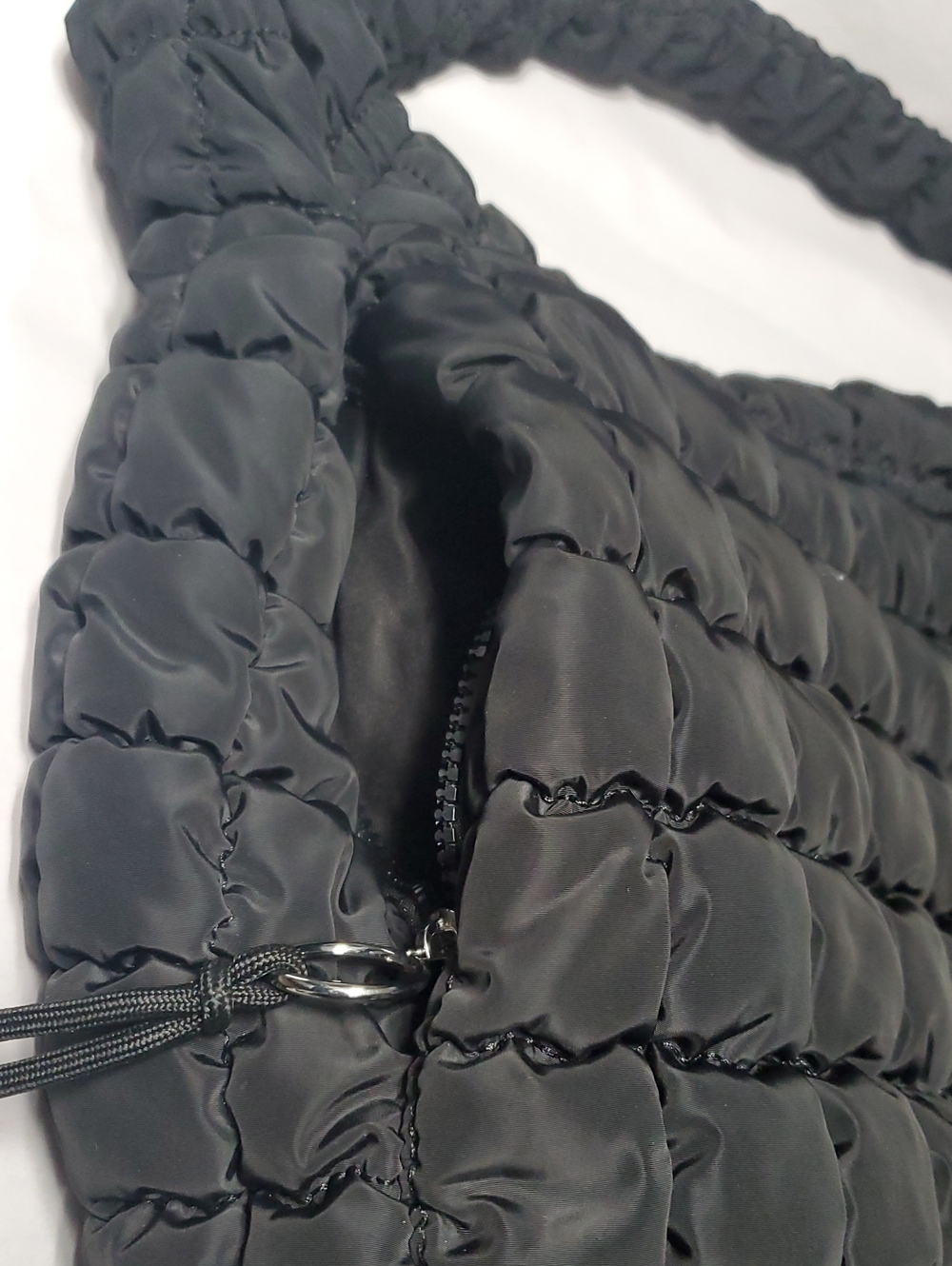 Free People Quilted Carryall Black Shoulder Bag Lightweight Travel Carry-On - Picture 8 of 16